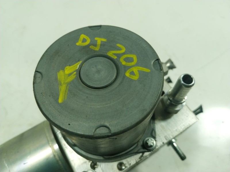 Recambio de abs para renault zoe 68 kw referencia OEM IAM  472108051R 