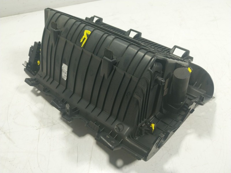 Recambio de guantera para kia niro concept referencia OEM IAM   