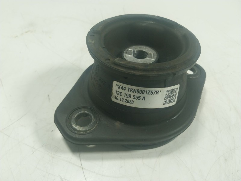 Recambio de soporte motor derecho para seat mii (kf1) electric referencia OEM IAM  12E199555A 