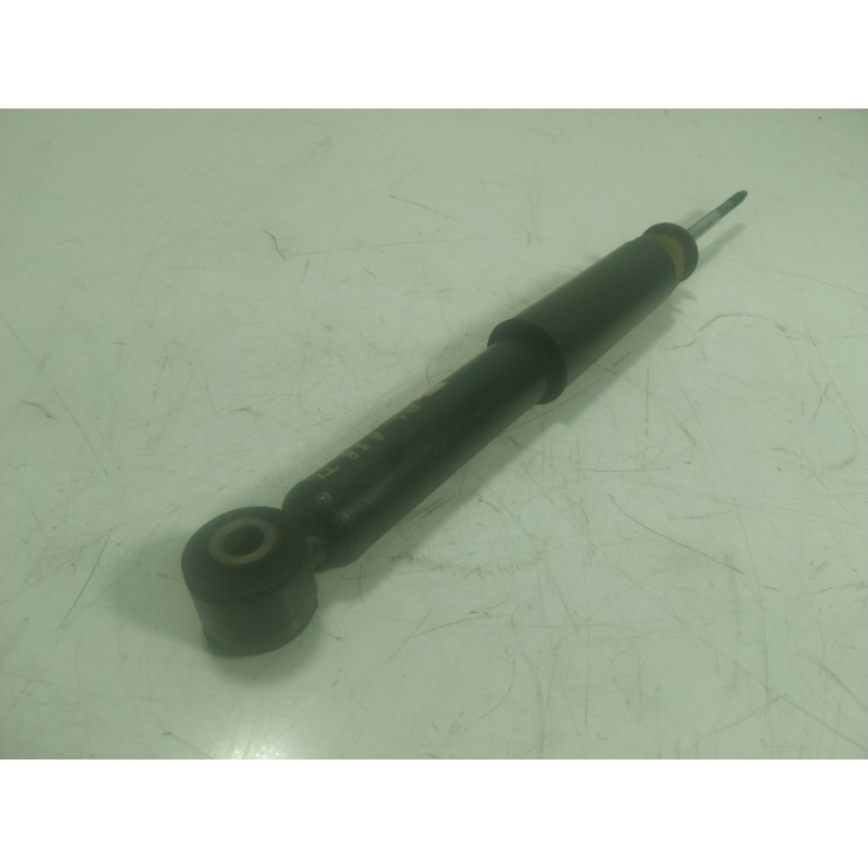 Recambio de amortiguador trasero izquierdo para smart forfour ev eq 17.6 kwh referencia OEM IAM  A4533260400 