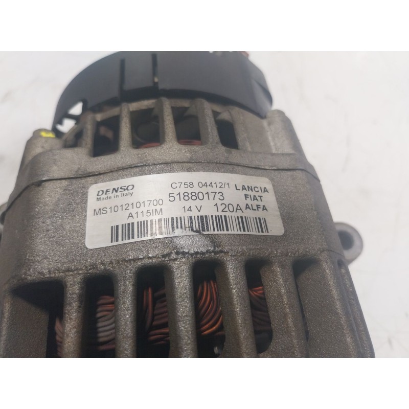 Recambio de alternador para fiat qubo (300) 1.3 16v m-jet cat referencia OEM IAM  51880173 