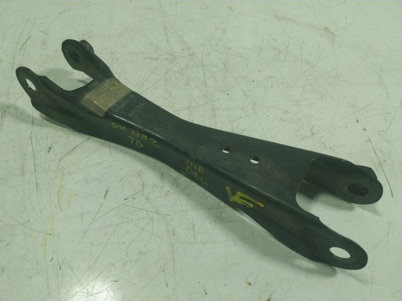 Recambio de brazo suspension inferior trasero derecho para bmw i3 (i01) 125 kw referencia OEM IAM  6867879 