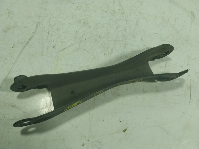 Recambio de brazo suspension inferior trasero derecho para bmw i3 (i01) 125 kw referencia OEM IAM  6867879 