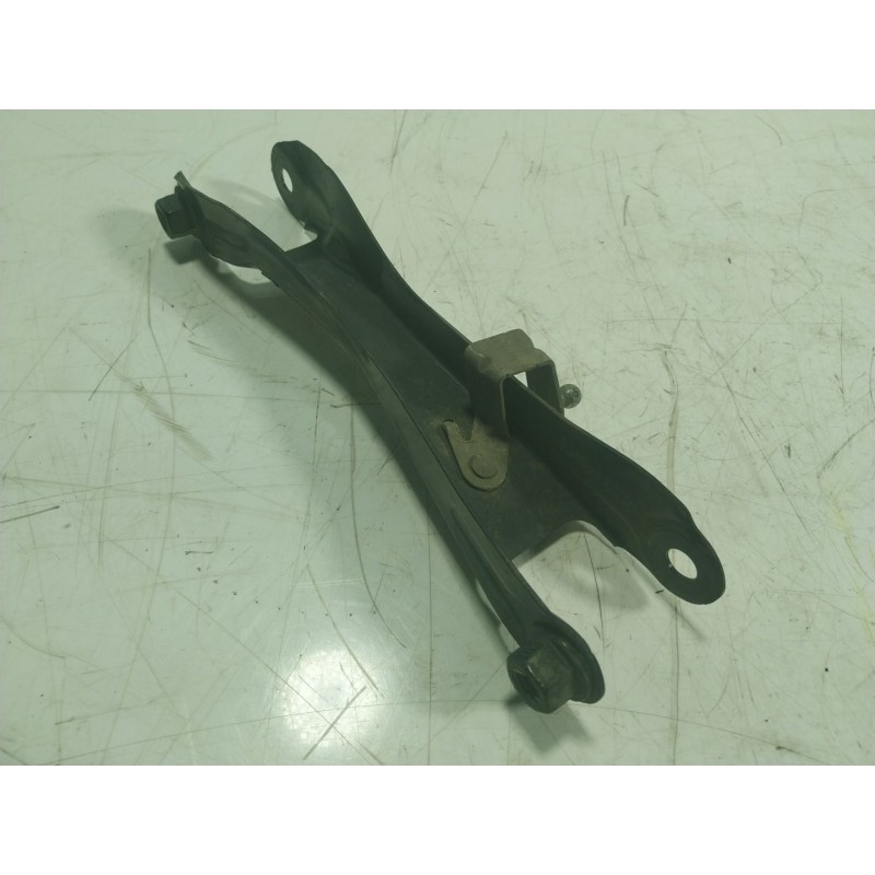 Recambio de brazo suspension superior trasero izquierdo para bmw i3 (i01) 125 kw referencia OEM IAM  6867879 