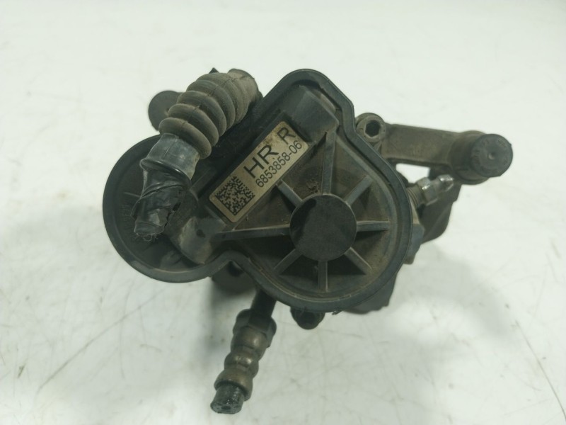 Recambio de pinza freno trasera derecha para bmw i3 (i01) 125 kw referencia OEM IAM  6853858 