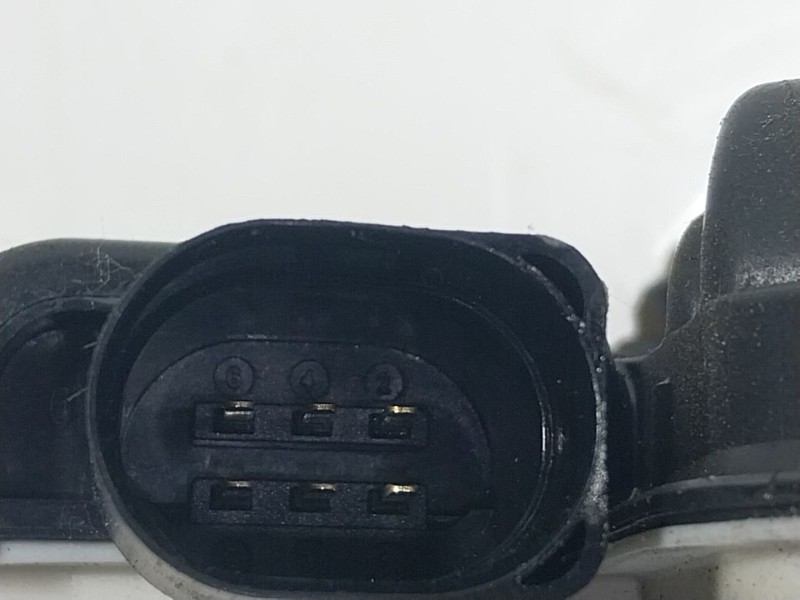 Recambio de cerradura puerta trasera derecha para seat mii (kf1) electric referencia OEM IAM  1S4839016 