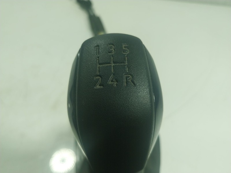 Recambio de palanca cambio para citroën c4 cactus 1.6 bluehdi 100 referencia OEM IAM  9808161780 