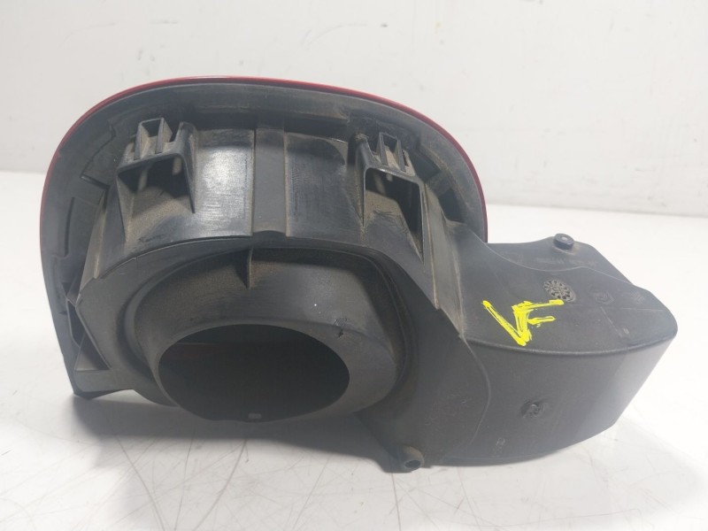 Recambio de tapa combustible para citroën c4 cactus 1.6 bluehdi 100 referencia OEM IAM  9801501380 