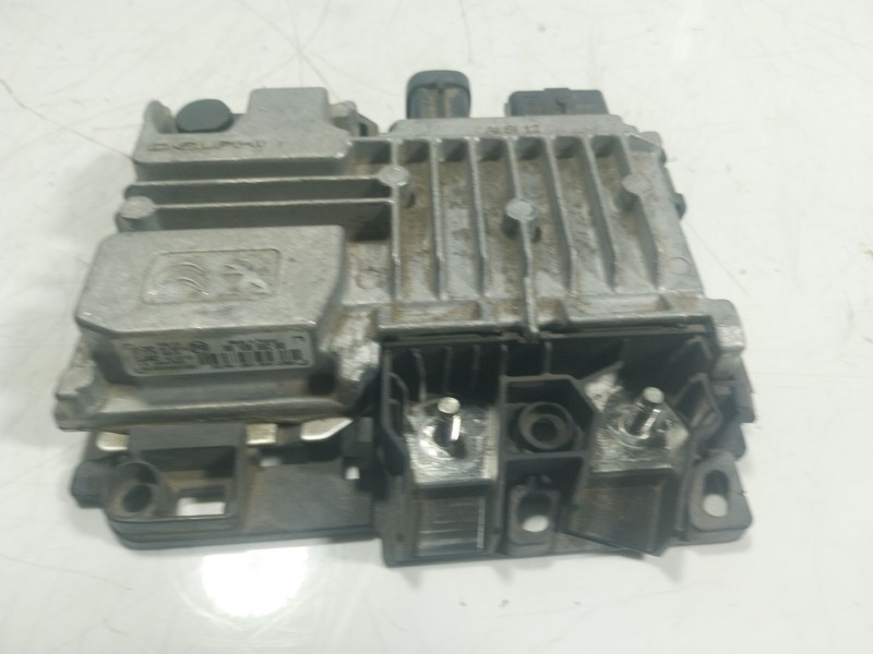 Recambio de modulo electronico para citroën c4 cactus 1.6 bluehdi 100 referencia OEM IAM  9810858280 