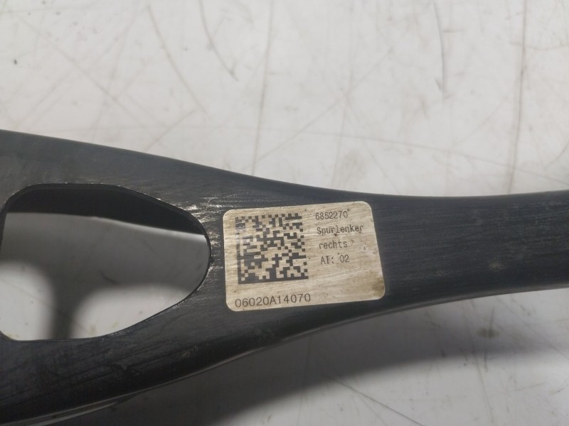 Recambio de brazo suspension inferior trasero derecho para bmw i3 (i01) 125 kw referencia OEM IAM  6852270 