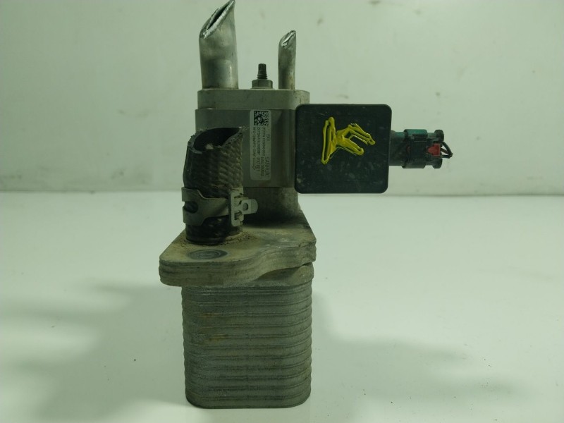 Recambio de valvula intercambio de calefaccion para tesla model s p referencia OEM IAM  103735700D 