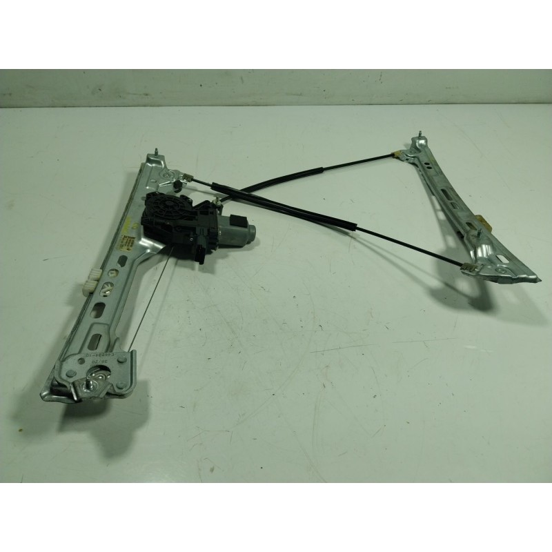 Recambio de elevalunas delantero derecho para renault megane iv berlina 5p 1.3 tce referencia OEM IAM 807206746R 807206746R 