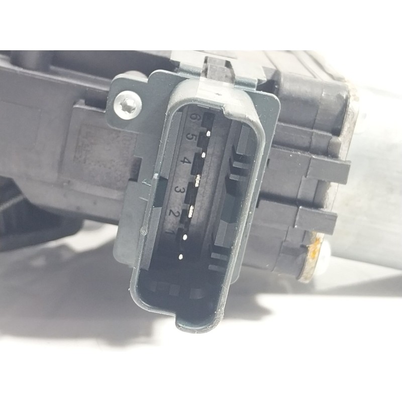 Recambio de elevalunas delantero derecho para renault megane iv berlina 5p 1.3 tce referencia OEM IAM 807206746R 807206746R 