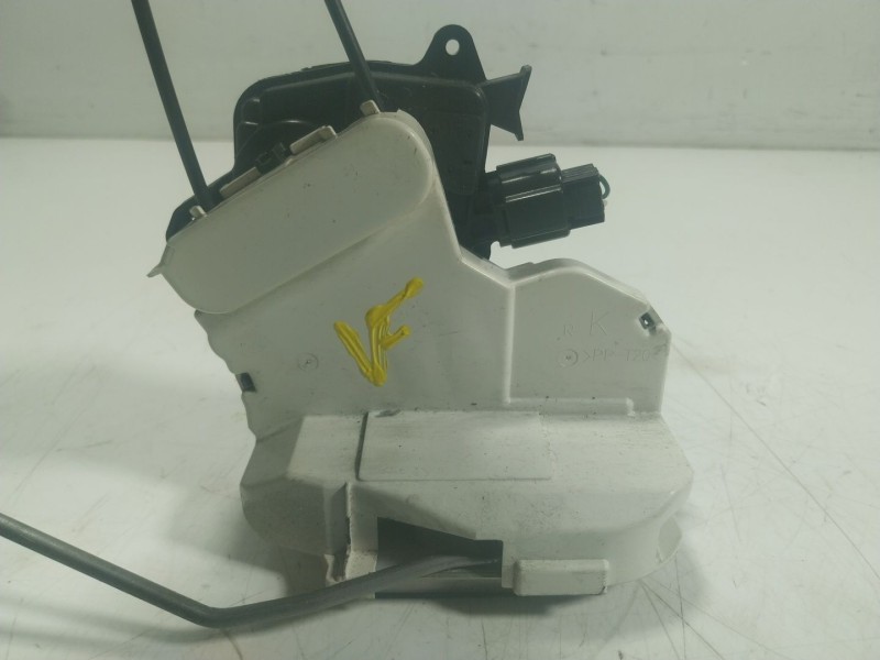 Recambio de cerradura puerta trasera derecha para citroën c-zero seduction referencia OEM IAM   