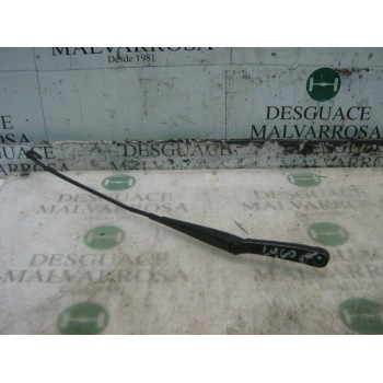 BRAZO LIMPIA DELANTERO DERECHO 