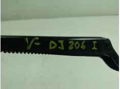 Recambio de brazo limpia delantero izquierdo para renault zoe 68 kw referencia OEM IAM    2