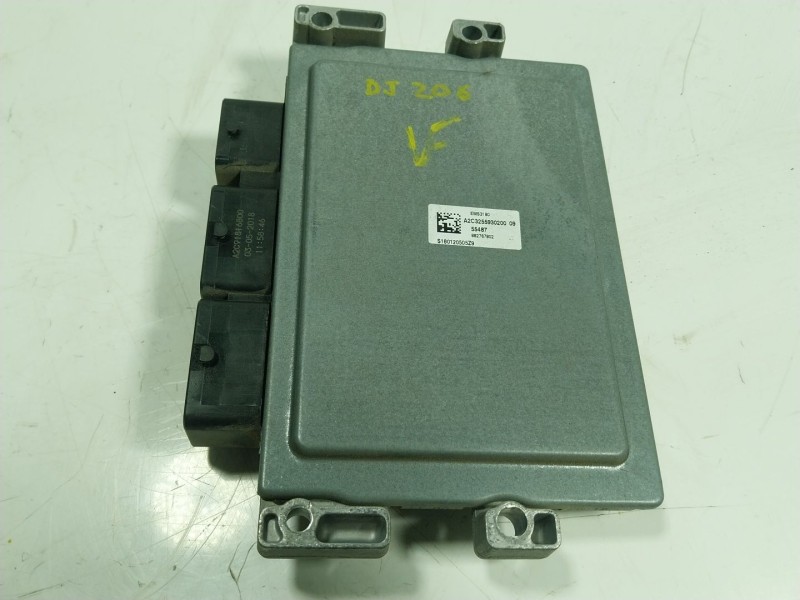 Recambio de centralita motor uce para renault zoe 68 kw referencia OEM IAM  237D40254R 