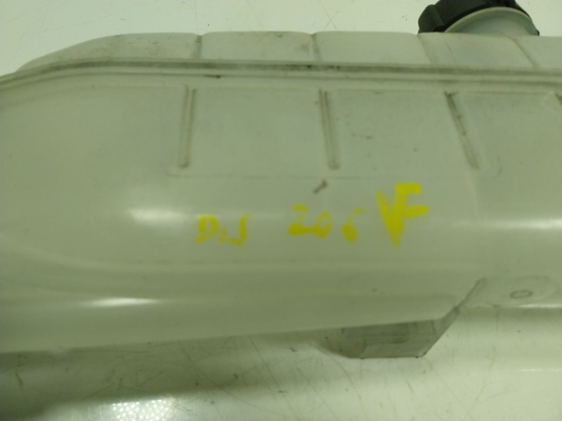 Recambio de deposito expansion para renault zoe 68 kw referencia OEM IAM  217101652R 