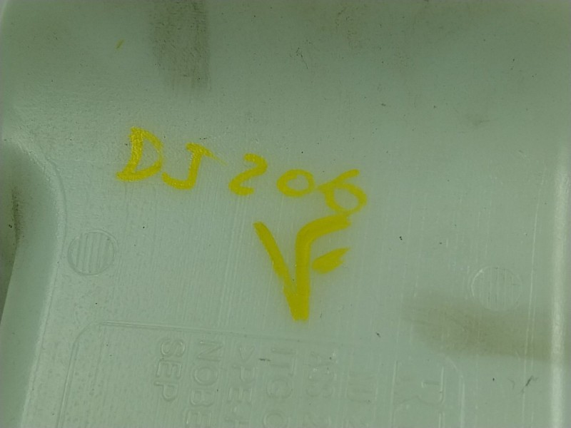 Recambio de deposito limpia para renault zoe 68 kw referencia OEM IAM  289102571R 