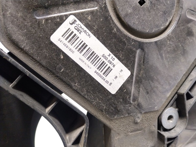 Recambio de electroventilador para renault zoe 68 kw referencia OEM IAM  945002400 