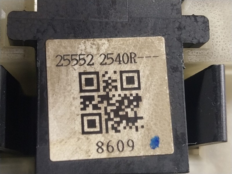 Recambio de mando luces para renault zoe 68 kw referencia OEM IAM  255522540R 