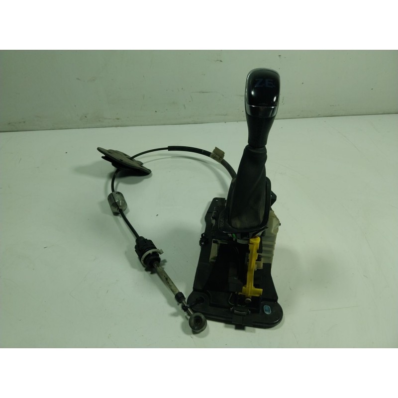 Recambio de palanca cambio para renault zoe 68 kw referencia OEM IAM  341040598R 