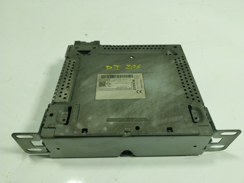 Recambio de sistema audio / radio cd para renault zoe 68 kw referencia OEM IAM  281151536R 
