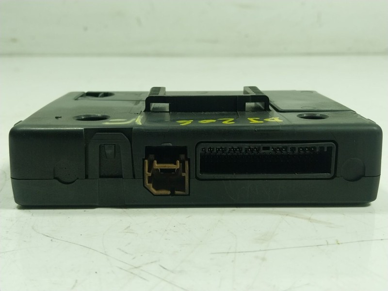 Recambio de modulo electronico para renault zoe 68 kw referencia OEM IAM  282759572R 