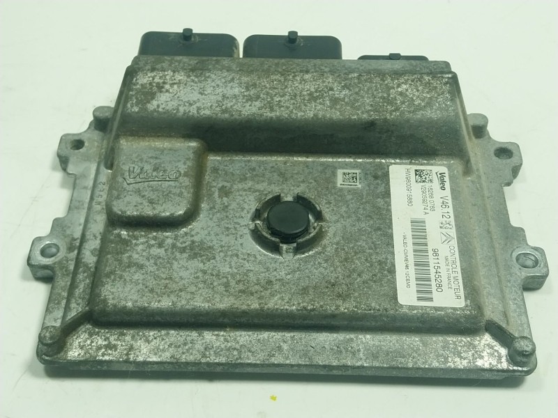 Recambio de centralita motor uce para citroën c4 cactus 1.2 vti 82 referencia OEM IAM 1613964480 9811545280 