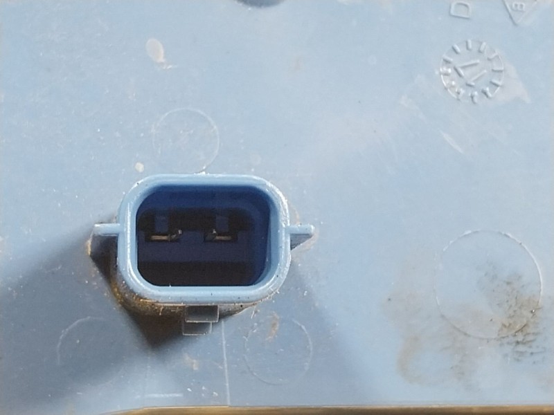 Recambio de faro luz diurna derecho para renault zoe 68 kw referencia OEM IAM  266007997R 