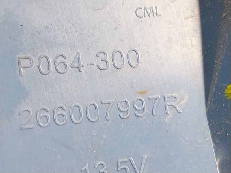 Recambio de faro luz diurna derecho para renault zoe 68 kw referencia OEM IAM  266007997R 