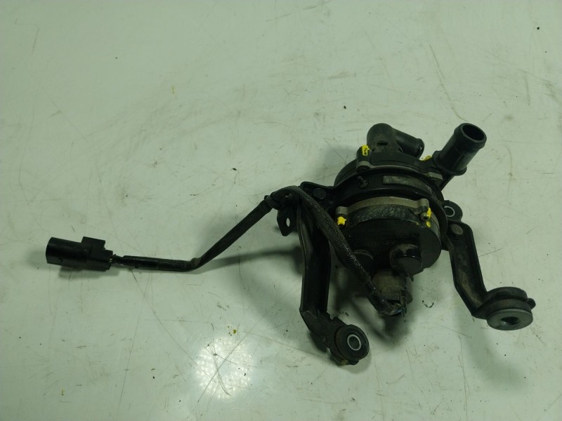Recambio de bomba agua para kia niro concept referencia OEM IAM  2510003HZ6 