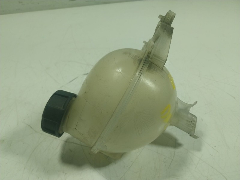 Recambio de deposito expansion para citroën c4 cactus 1.6 bluehdi 100 referencia OEM IAM   