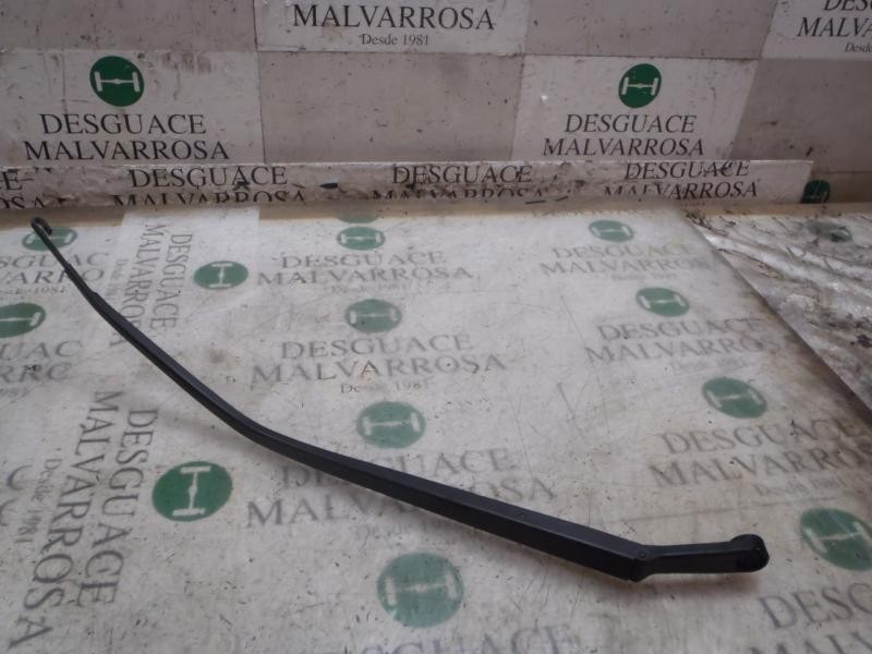 Recambio de brazo limpia delantero derecho para nissan murano (z50) básico referencia OEM IAM 28886CC00A  