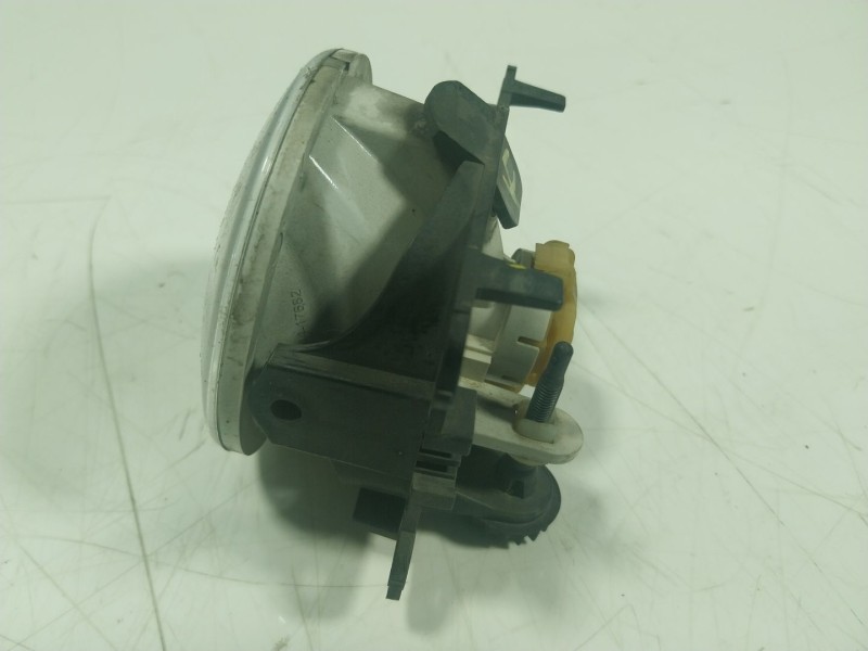 Recambio de faro antiniebla derecho para citroën c4 cactus 1.6 bluehdi 100 referencia OEM IAM  9675450980 