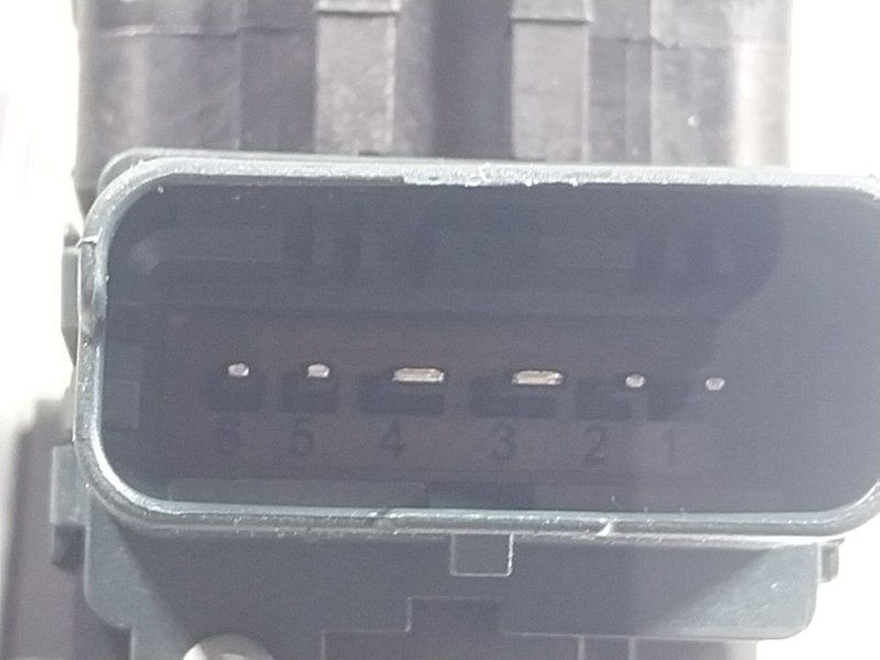 Recambio de elevalunas trasero izquierdo para renault megane iv berlina 5p 1.3 tce referencia OEM IAM 827218403R 827218403R 