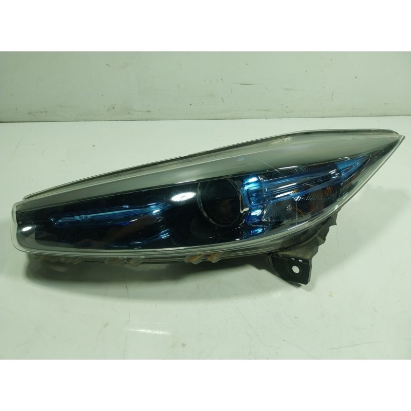 Recambio de faro izquierdo para renault zoe 68 kw referencia OEM IAM  260605036R 