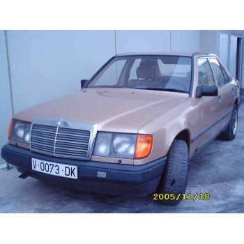 MERCEDES-BENZ CLASE E (W124) BERLINA