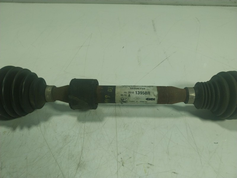 Recambio de transmision izquierda para renault megane iv berlina 5p 1.3 tce referencia OEM IAM 391013958R 391013958R 