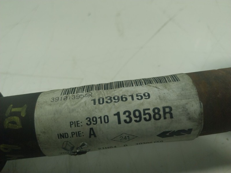 Recambio de transmision izquierda para renault megane iv berlina 5p 1.3 tce referencia OEM IAM 391013958R 391013958R 