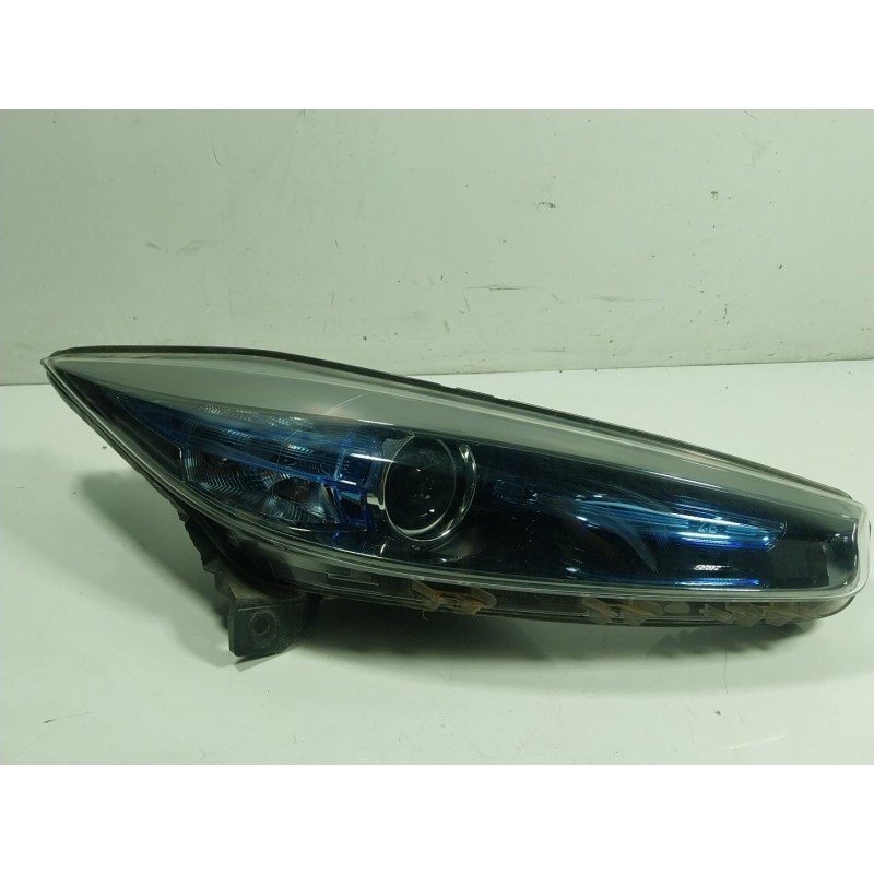 Recambio de faro derecho para renault zoe 68 kw referencia OEM IAM  260109891R 