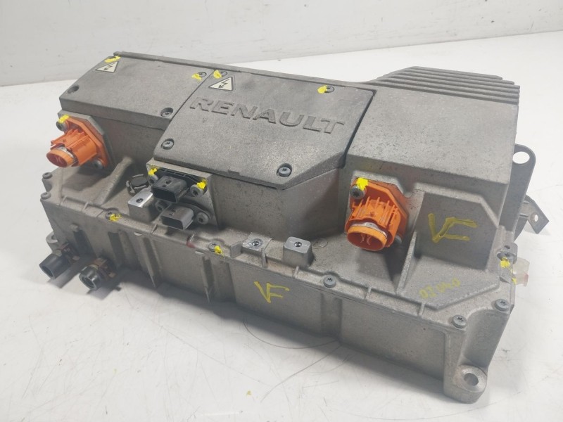 Recambio de convertidor de voltaje para renault kangoo z.e. referencia OEM IAM   