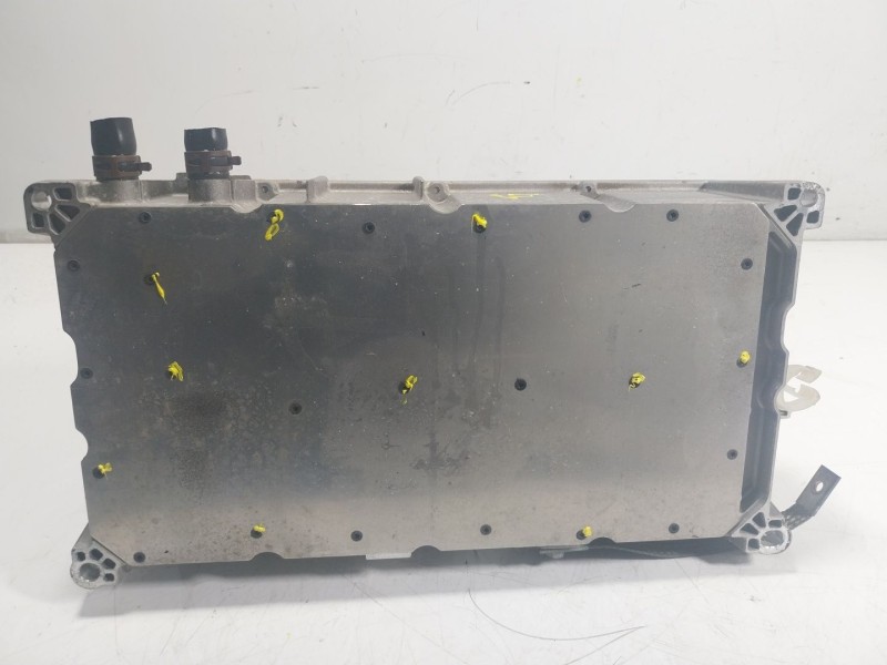 Recambio de convertidor de voltaje para renault kangoo z.e. referencia OEM IAM   