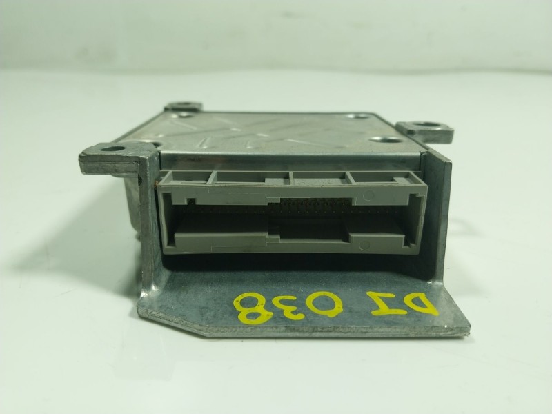 Recambio de centralita airbag para renault kangoo z.e. maxi 5-sitzer referencia OEM IAM  8201388835 