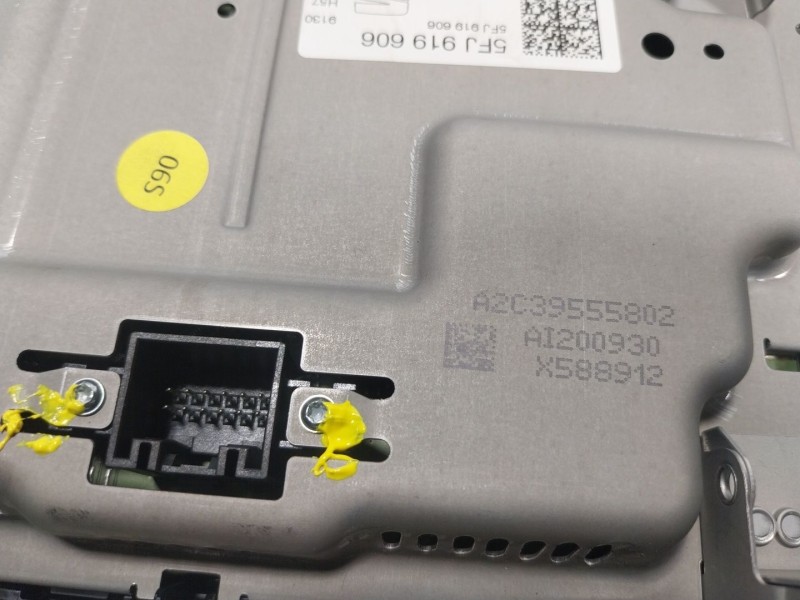 Recambio de pantalla multifuncion para seat ateca (kh7) fr go referencia OEM IAM 5FJ919606 5FJ919606 