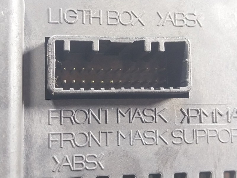 Recambio de cuadro instrumentos para renault zoe 68 kw referencia OEM IAM  248105950R 