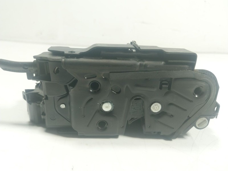 Recambio de cerradura puerta trasera izquierda para skoda spaceback (5h) 1.0 tsi referencia OEM IAM  5TA839015E 