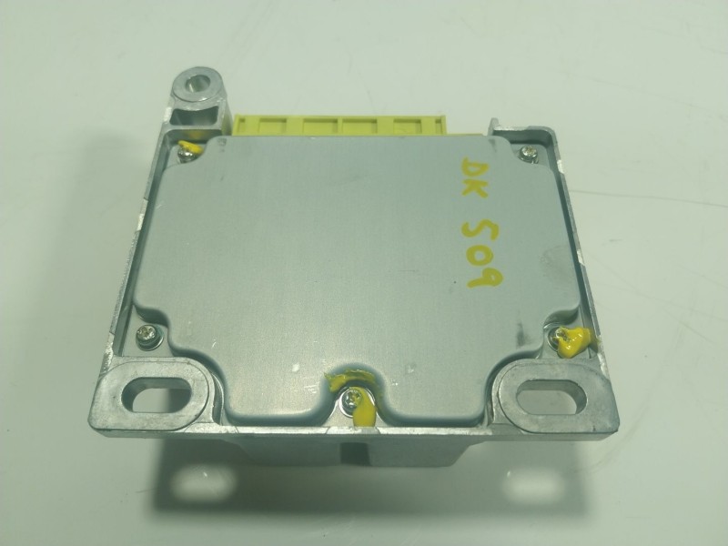 Recambio de centralita airbag para citroën c-zero seduction referencia OEM IAM  8635A387 