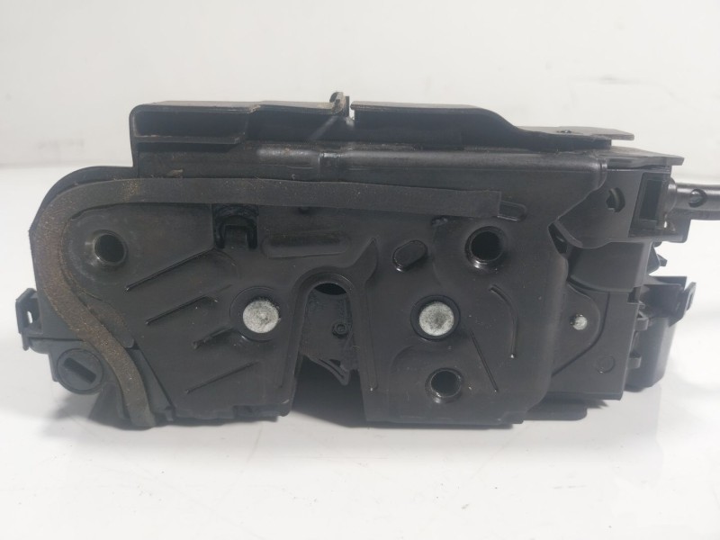 Recambio de cerradura puerta delantera derecha para skoda spaceback (5h) 1.0 tsi referencia OEM IAM  5TB837016A 