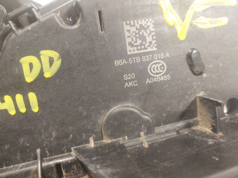 Recambio de cerradura puerta delantera derecha para skoda spaceback (5h) 1.0 tsi referencia OEM IAM  5TB837016A 